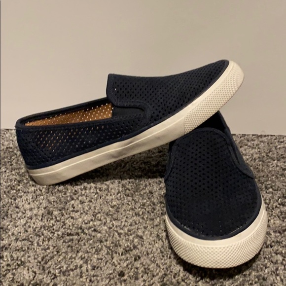 Sperry slip ons - Picture 4 of 7